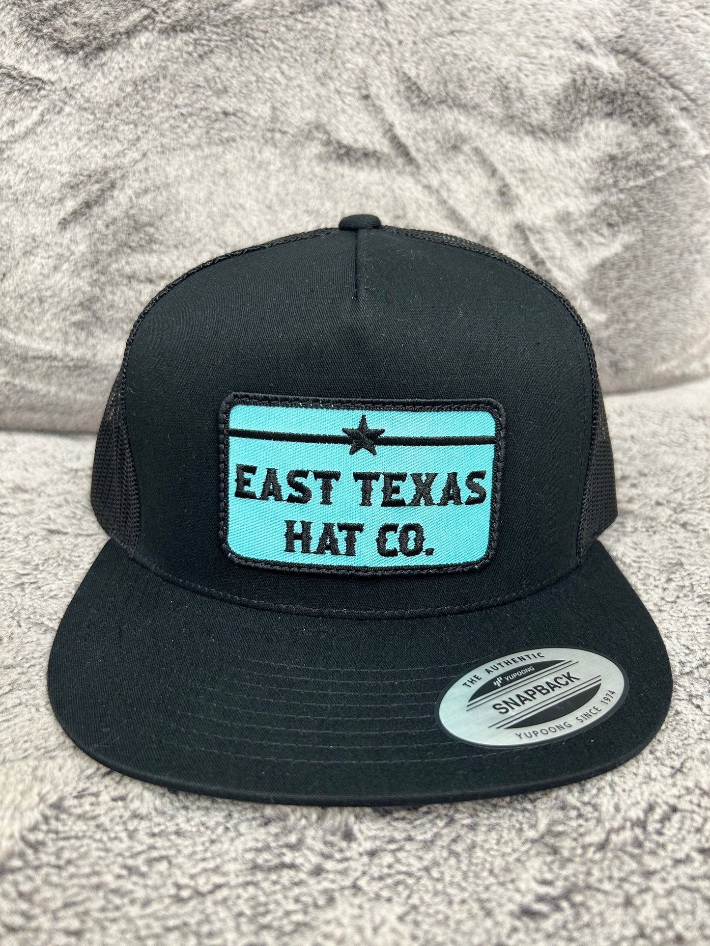 The Tiffany - Black Classic